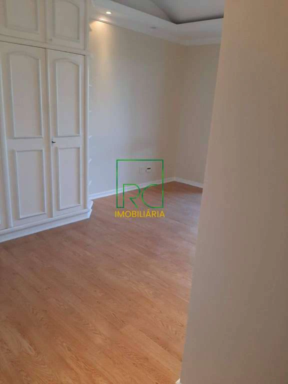 Apartamento mobiliado de 4 quartos com cozinha fechada — photo 26