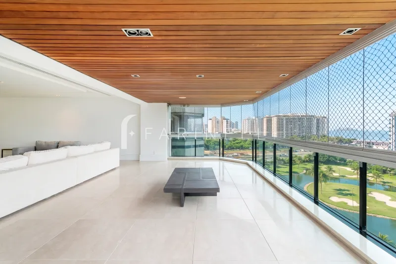 3 quartos e varanda envidraçada: apartamento de 335 m² — photo 3