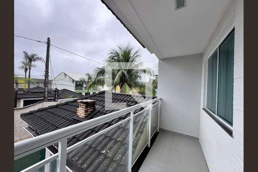 House 280 m² with 4 bedrooms and 3 bathrooms — photo 20