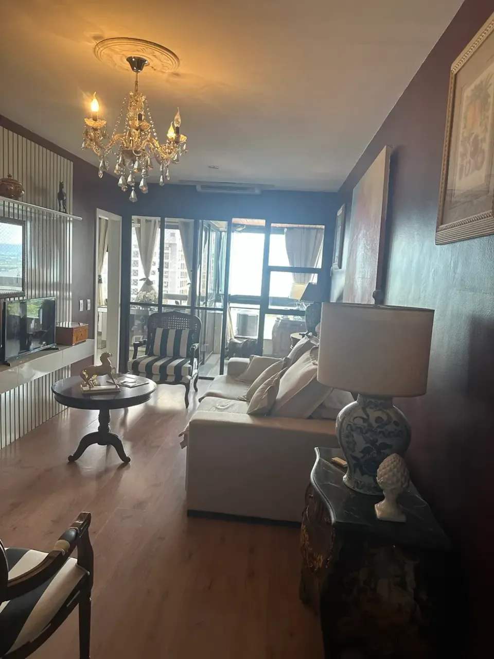 Furnished 1-bedroom apartment with 60 m² and parking — photo 3