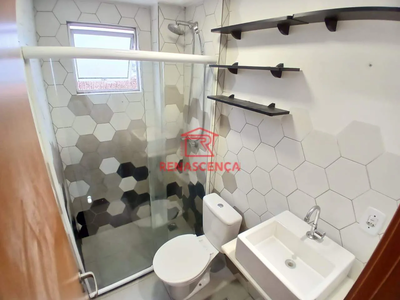 Apartamento de 2 quartos com varanda e cozinha aberta — photo 2