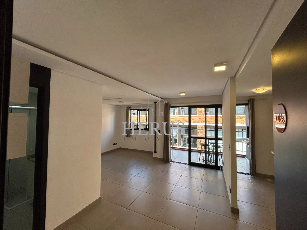 Квартира с 1 спальней 40 м² и балконом