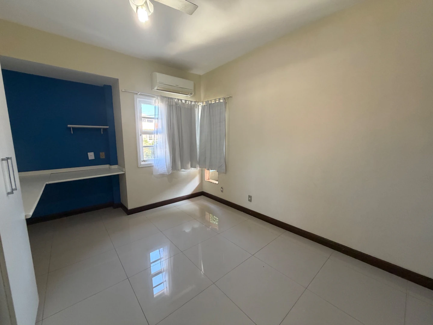 House, 250 m², with a private BBQ — photo 19