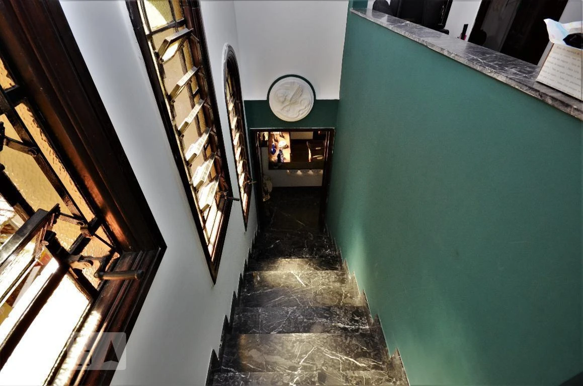 Орендний будинок на 450 м² з 4 спальнями, 2 суїти — photo 38