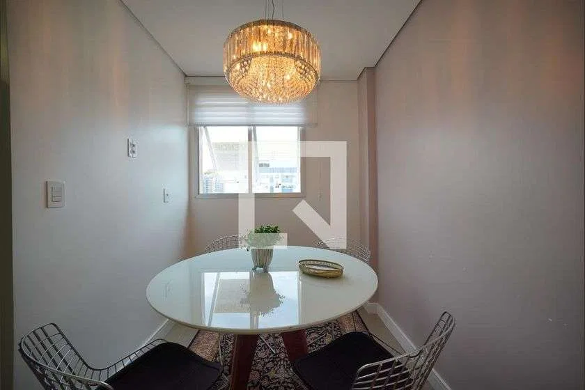 2-bedroom apartment with a washing machine — photo 11