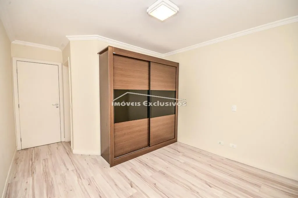 Furnished 253 m² house with 4 bedrooms and an open gas kitchen — photo 15