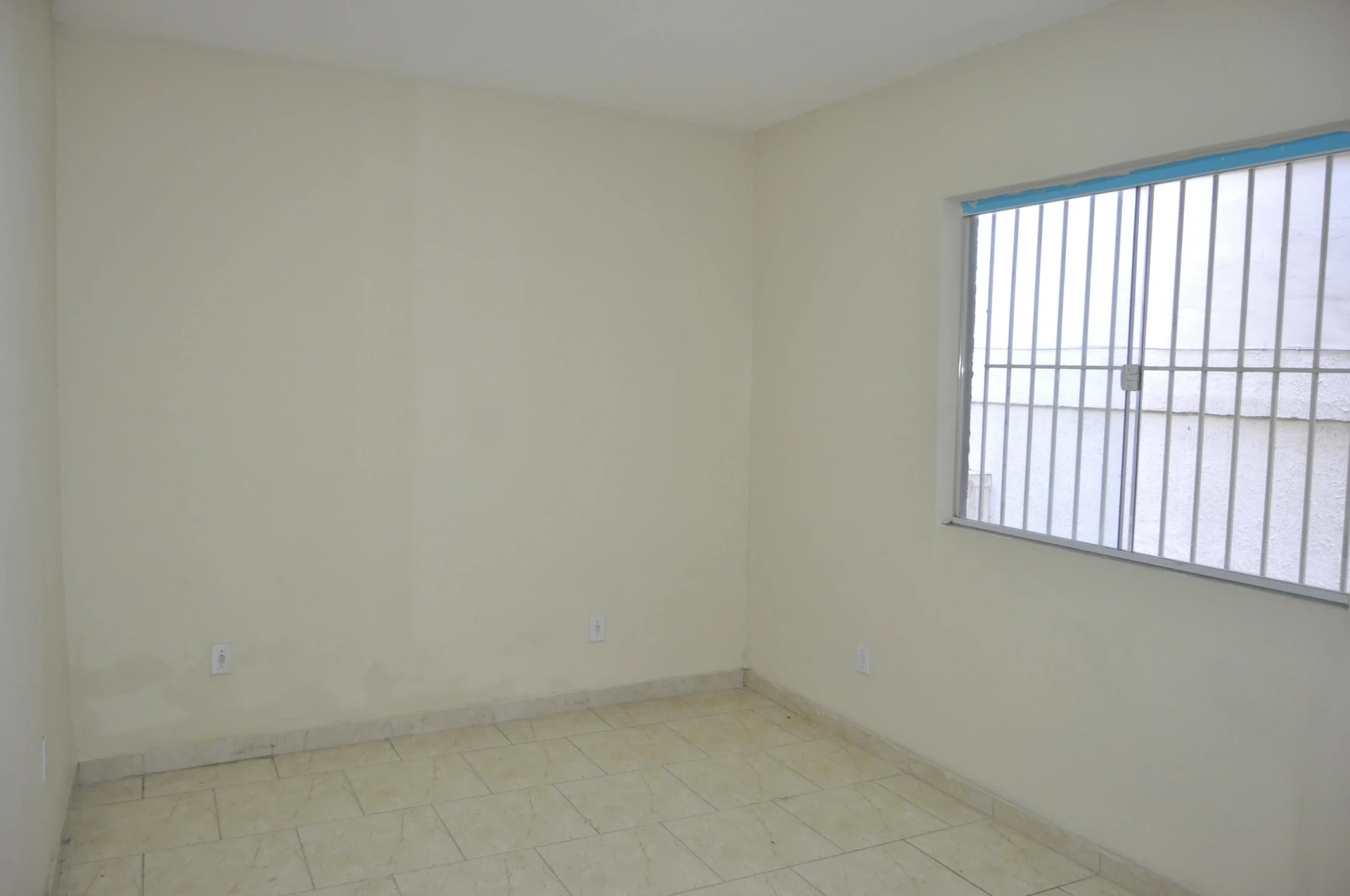 Apartamento sem mobília com varanda e 2 quartos — photo 10