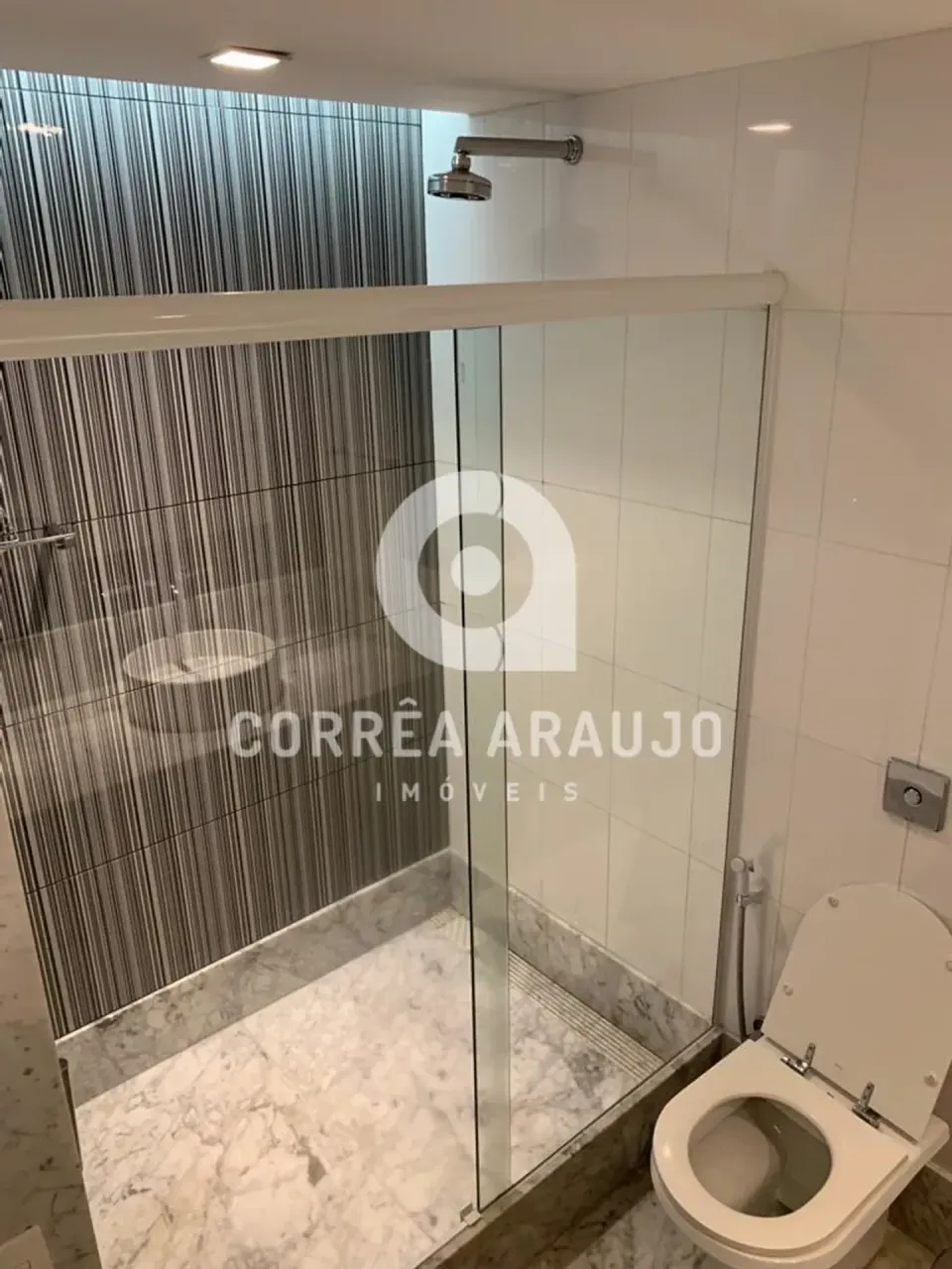 Apartamento sem mobília com 2 quartos e 97 m² — photo 16