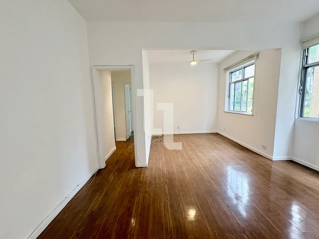 Home office in a 2-bedroom apartment, 85 m² — photo 8