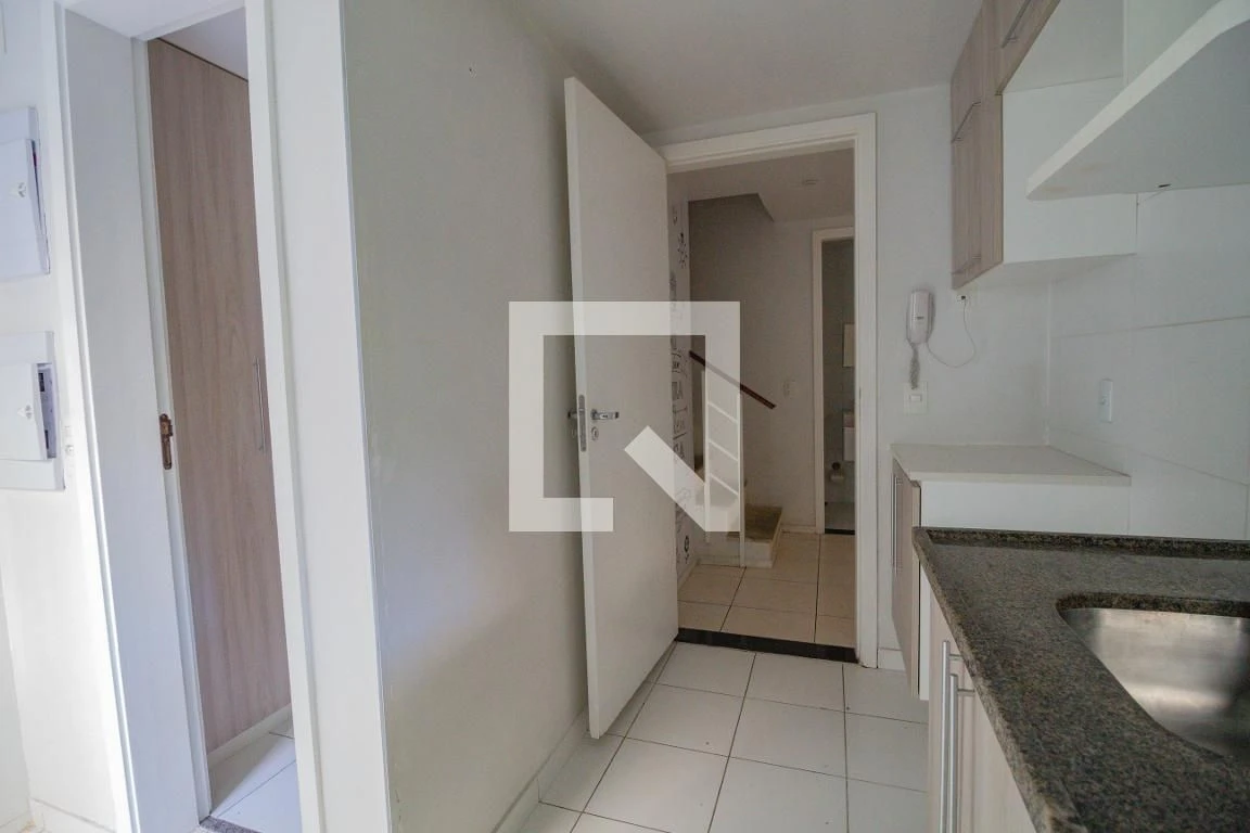 Furnished apartment, 75 m², with a walk-in closet — photo 38