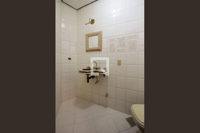 Furnished house with 7 bedrooms and 5 en-suites, 600 m² — photo 41