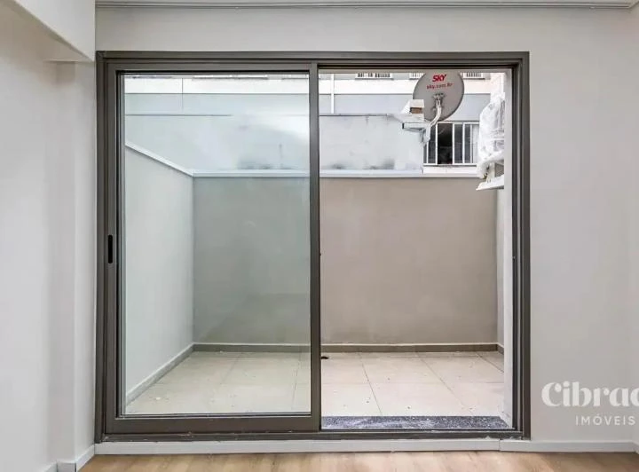 Garden apartment with balcony and 1 bedroom on the 1st floor — photo 7