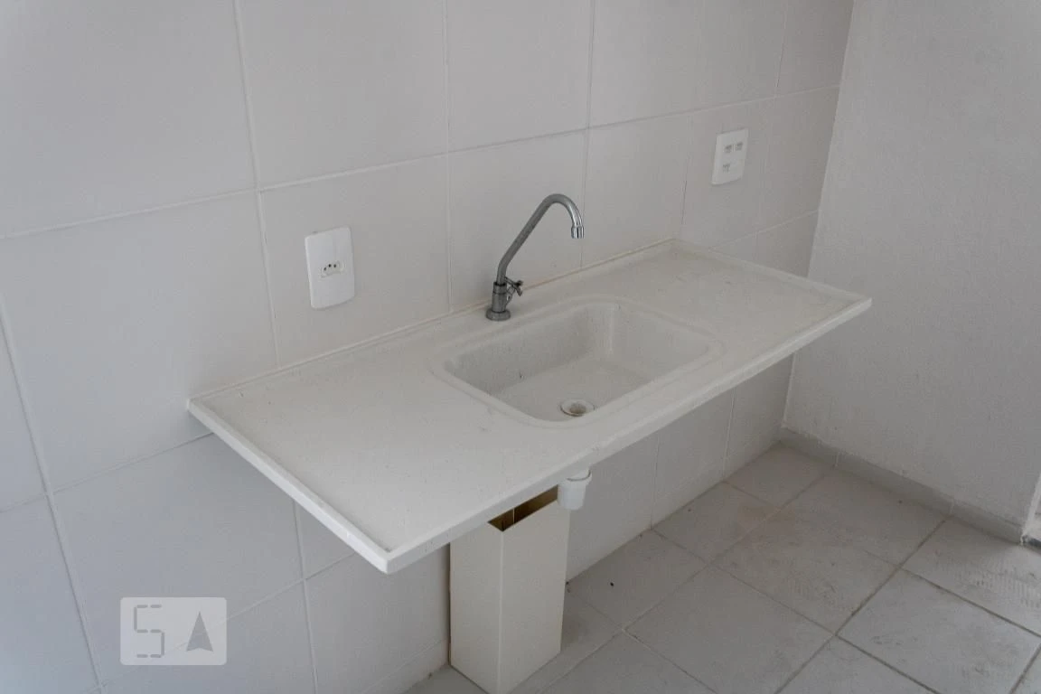 Apartamento sem mobília com 2 quartos e área de serviço — photo 16