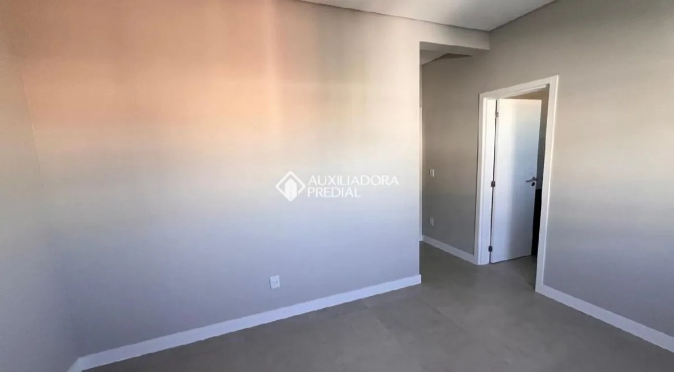 Unfurnished 2-bedroom apartment with 2 bathrooms