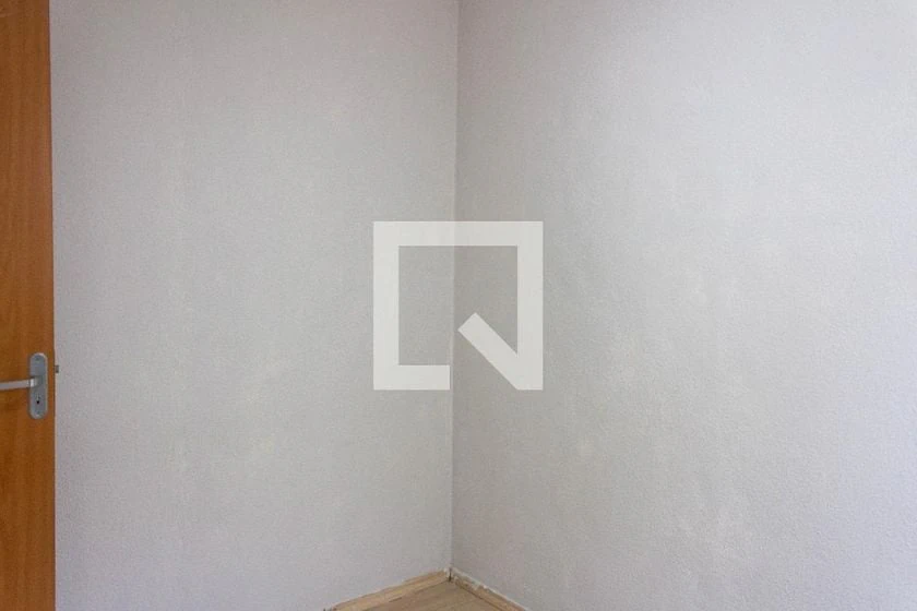 Apartamento de 2 quartos em condomínio com piscina — photo 21