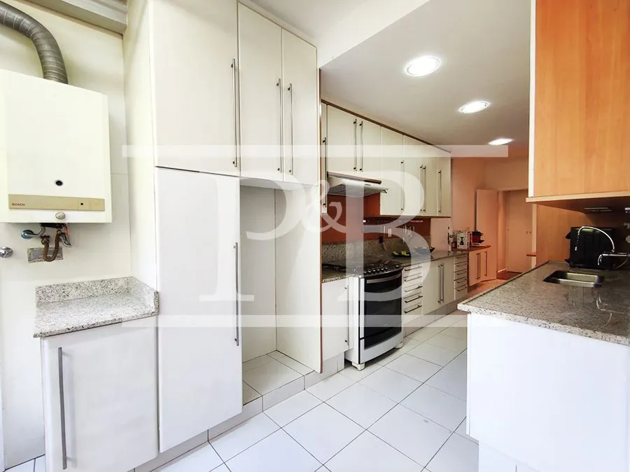 Apartamento com 3 dormitórios e 215 m² com 3 vagas — photo 31