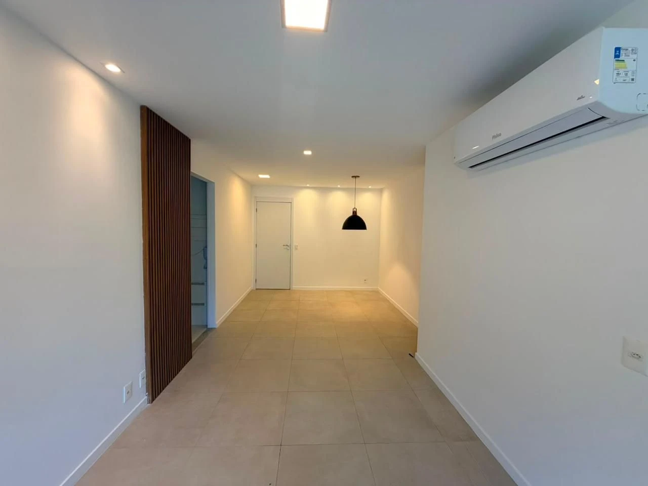 Apartamento com varanda e cozinha integrada a gás — photo 2