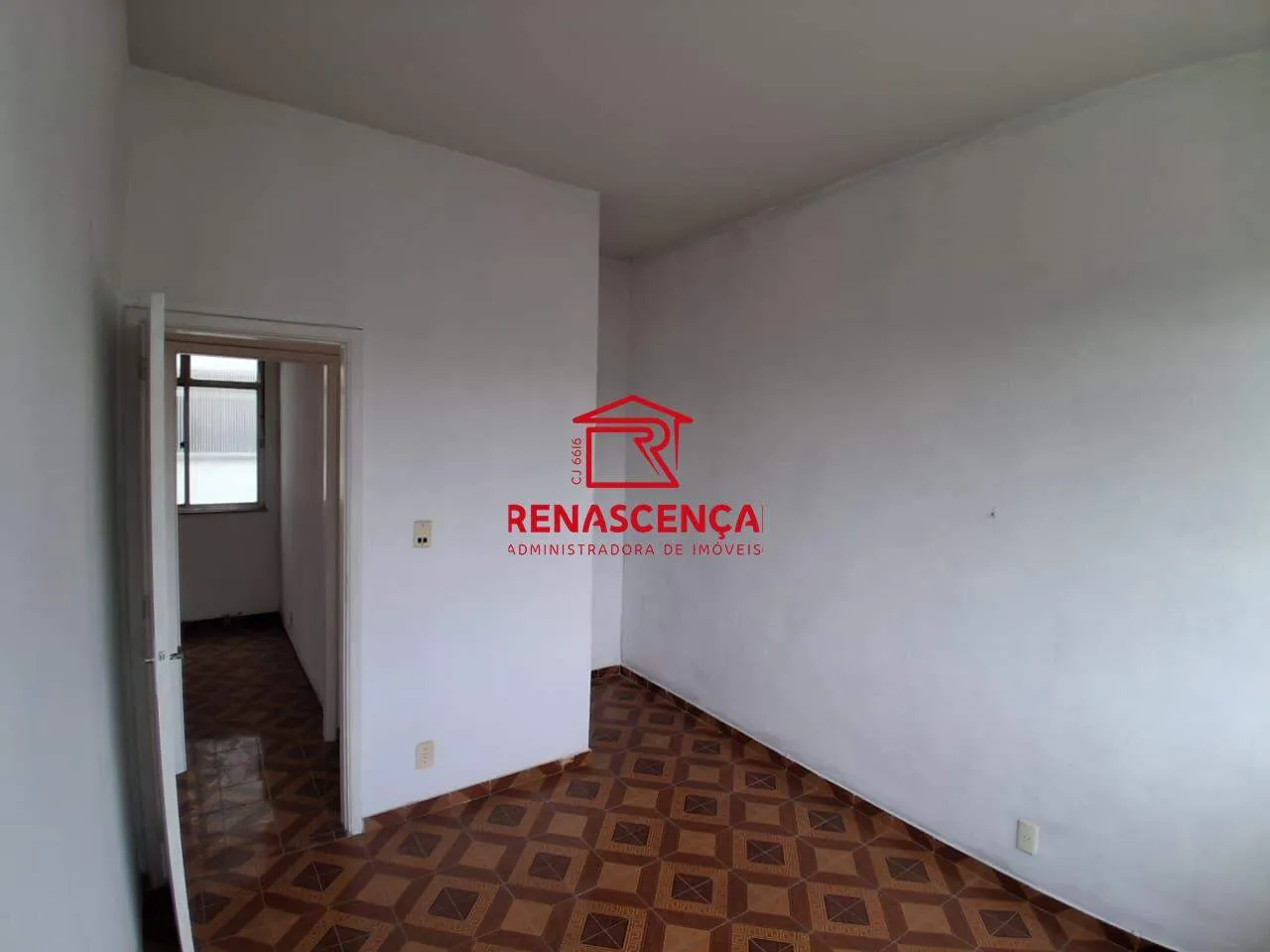 Unfurnished 2-bedroom apartment with 1 parking spot — photo 6