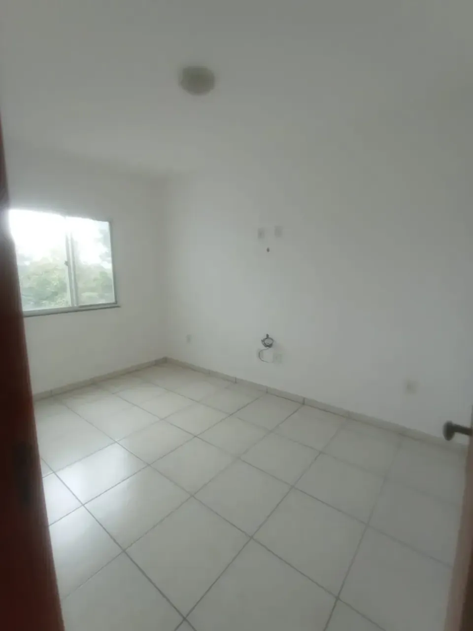 Apartamento sem mobília com 2 quartos e varanda — photo 14