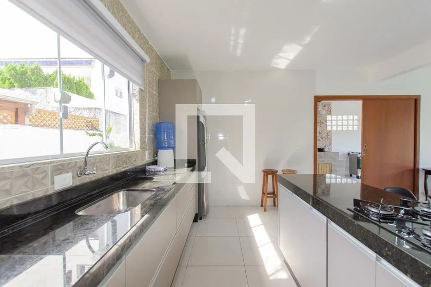 House with 3 bedrooms and a gourmet balcony — photo 3