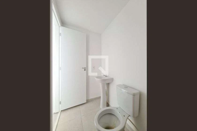 2-bedroom apartment with balcony and separate kitchen — photo 5