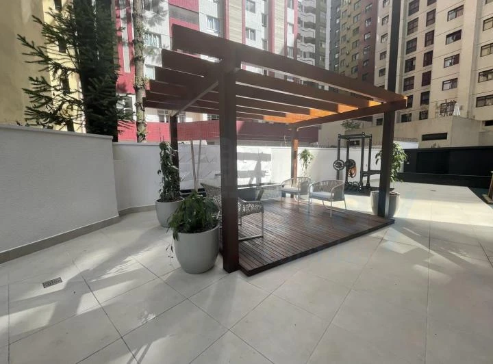 Furnished 19 m² studio with 1 bedroom and no parking — photo 2