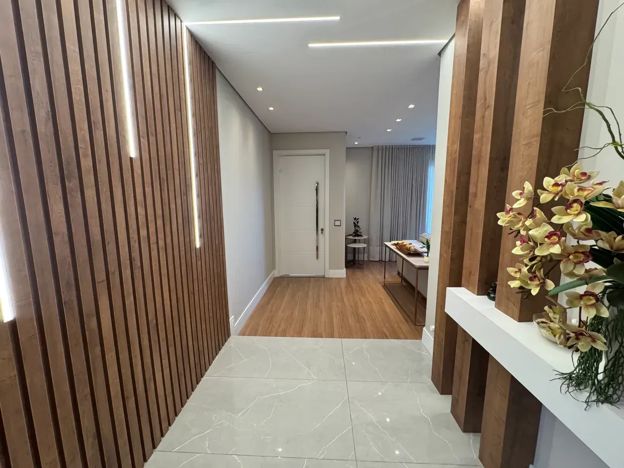 Furnished house with 3 bedrooms and 5 bathrooms, 3 parking — photo 10