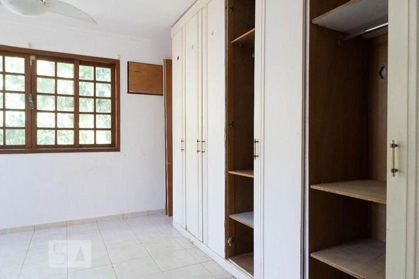 Будинок: 4 спальні, 1 з власною ванною кімнатою, 398 м² — photo 13