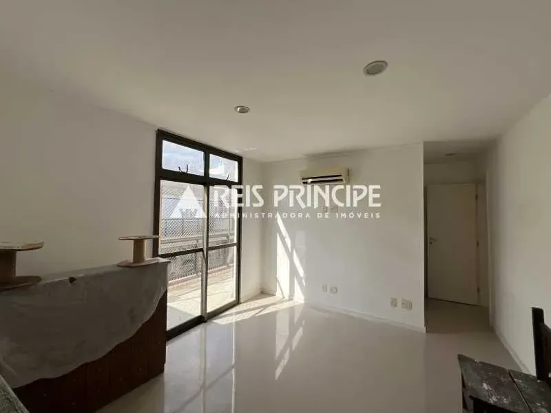 Duplex penthouse with elevator and 3 bedrooms — photo 17