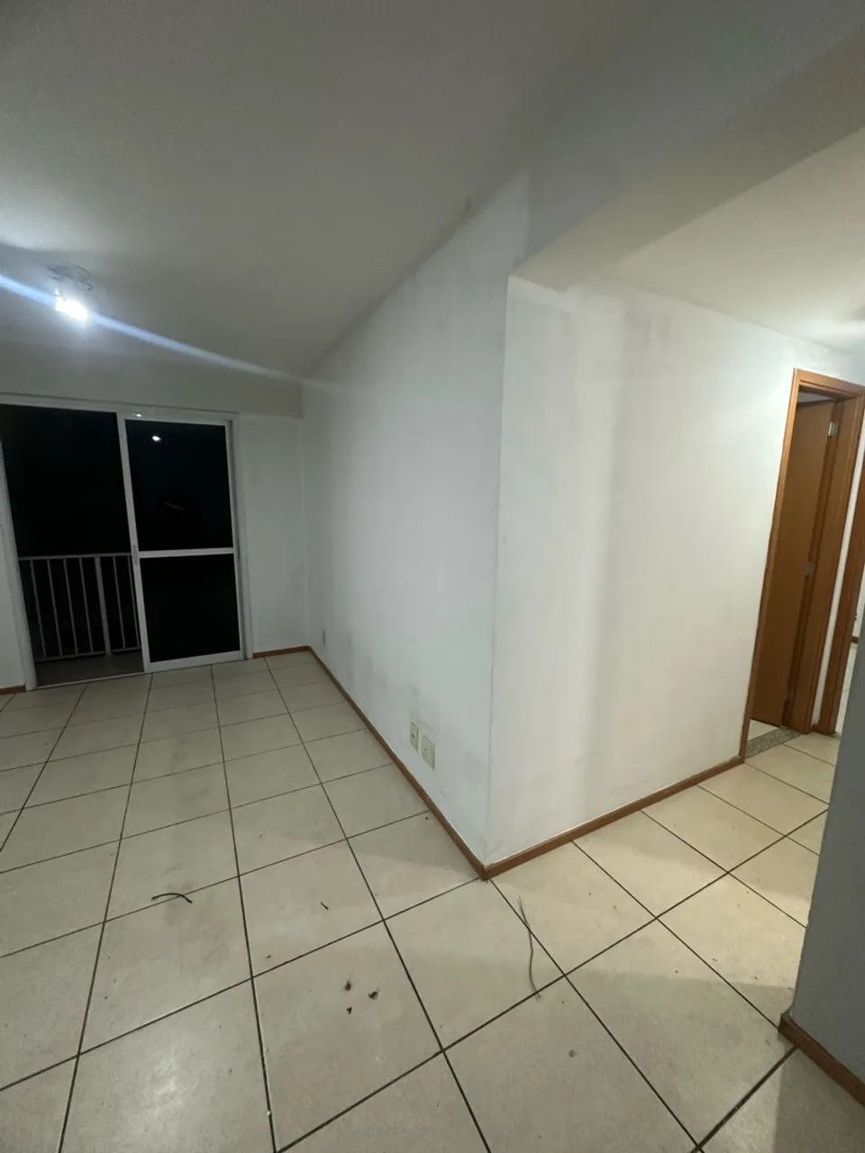 2-bedroom apartment in a building with a gym — photo 15
