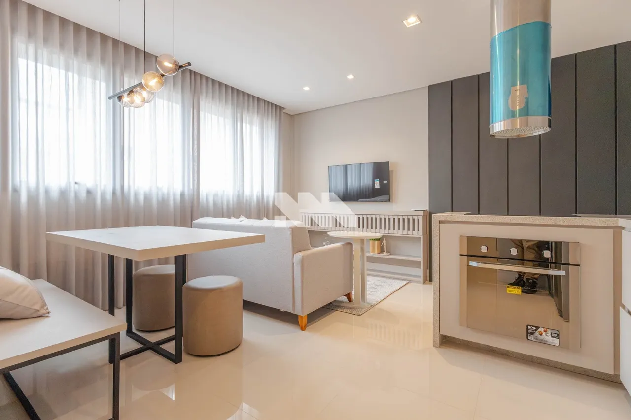Furnished 1-bedroom apartment with open-plan kitchen — photo 6