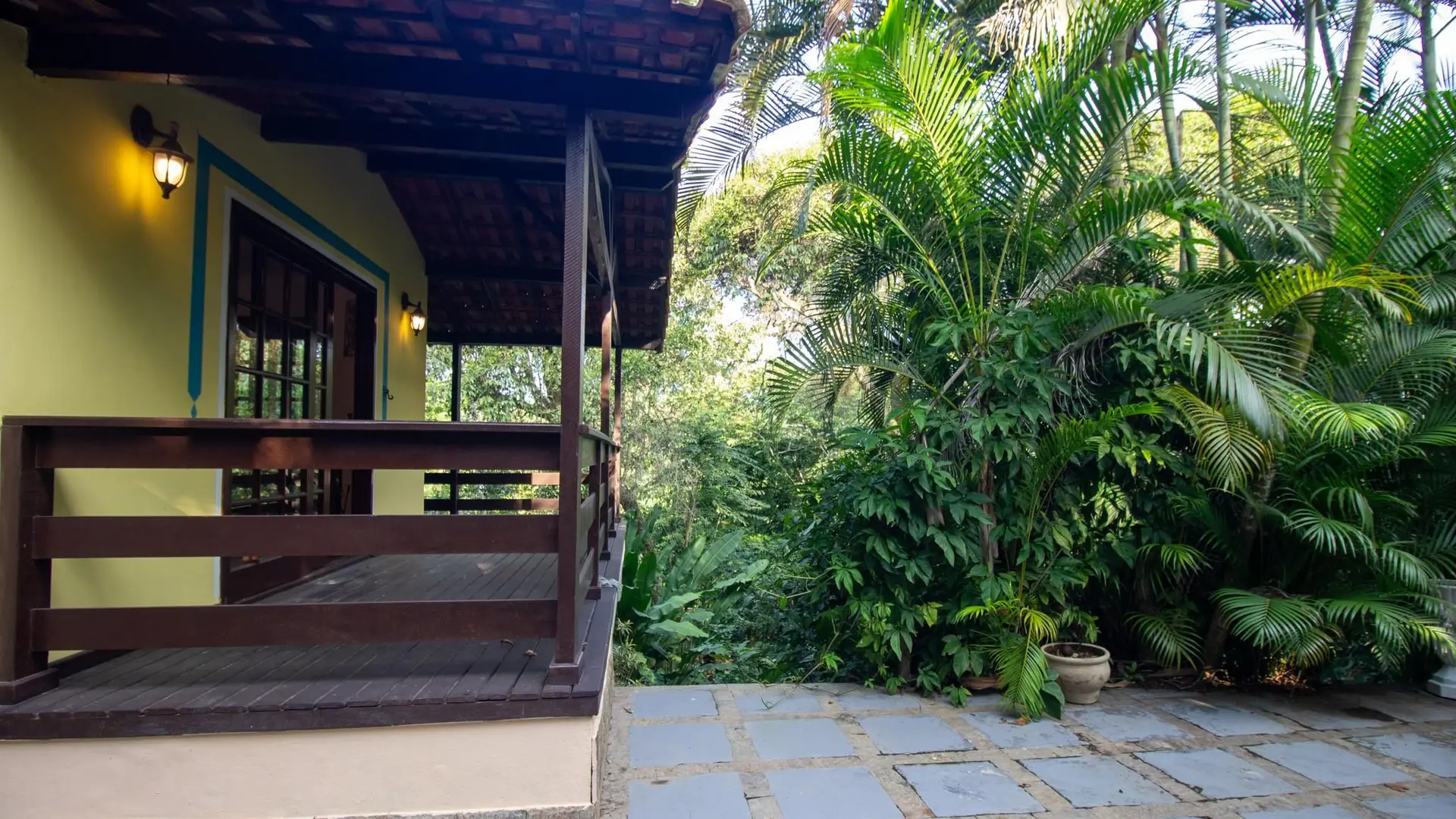 Casa com 4 quartos e 4 banheiros, com 3 vagas — photo 37