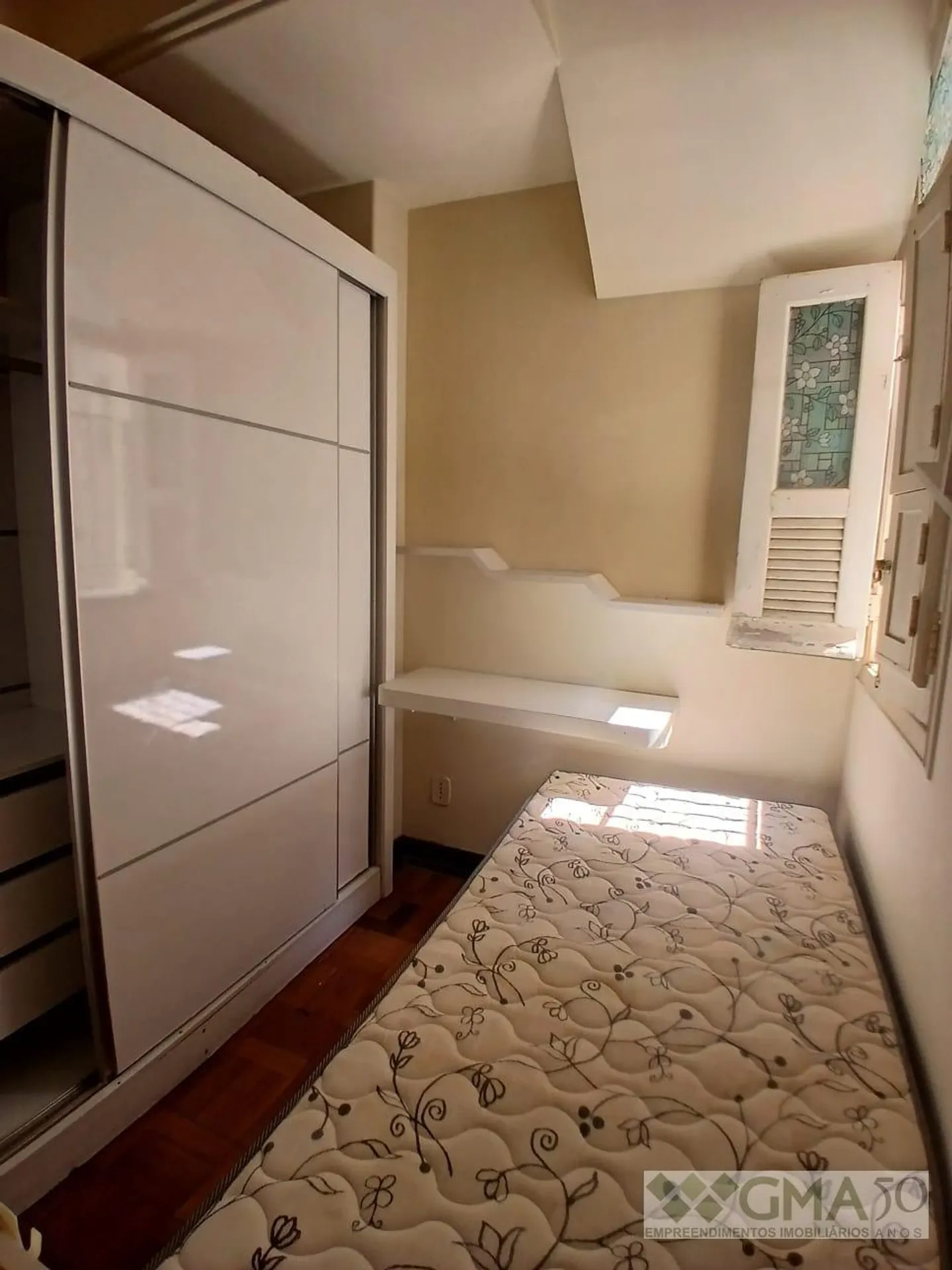 Floor-to-ceiling windows in a 5-bedroom apartment, 165 m² — photo 8