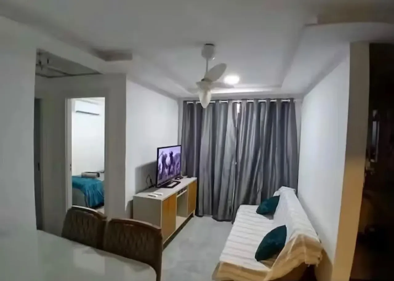 2-bedroom apartment with a private garden