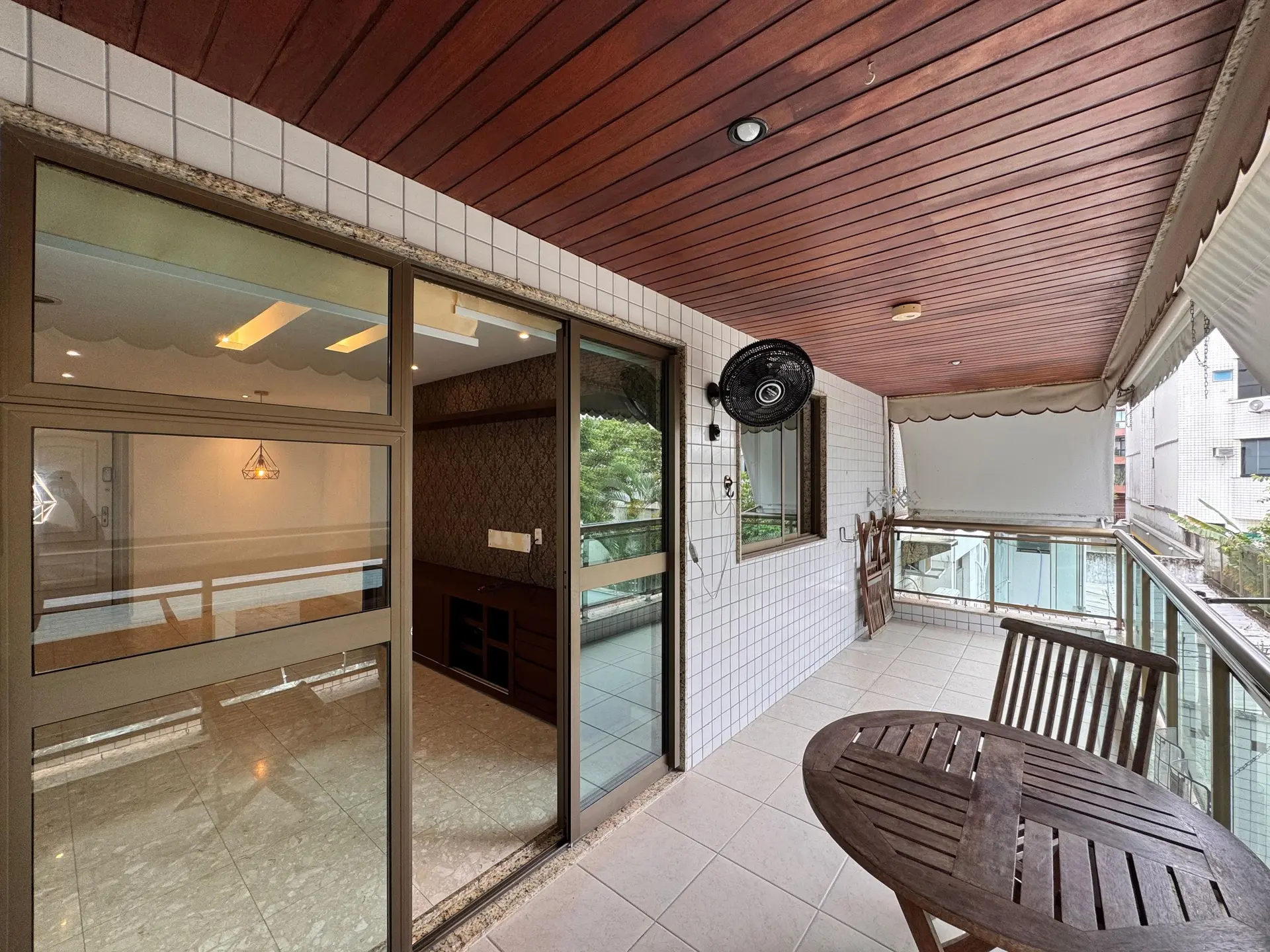 Apartamento mobiliado, 90 m², com varanda envidraçada — photo 9