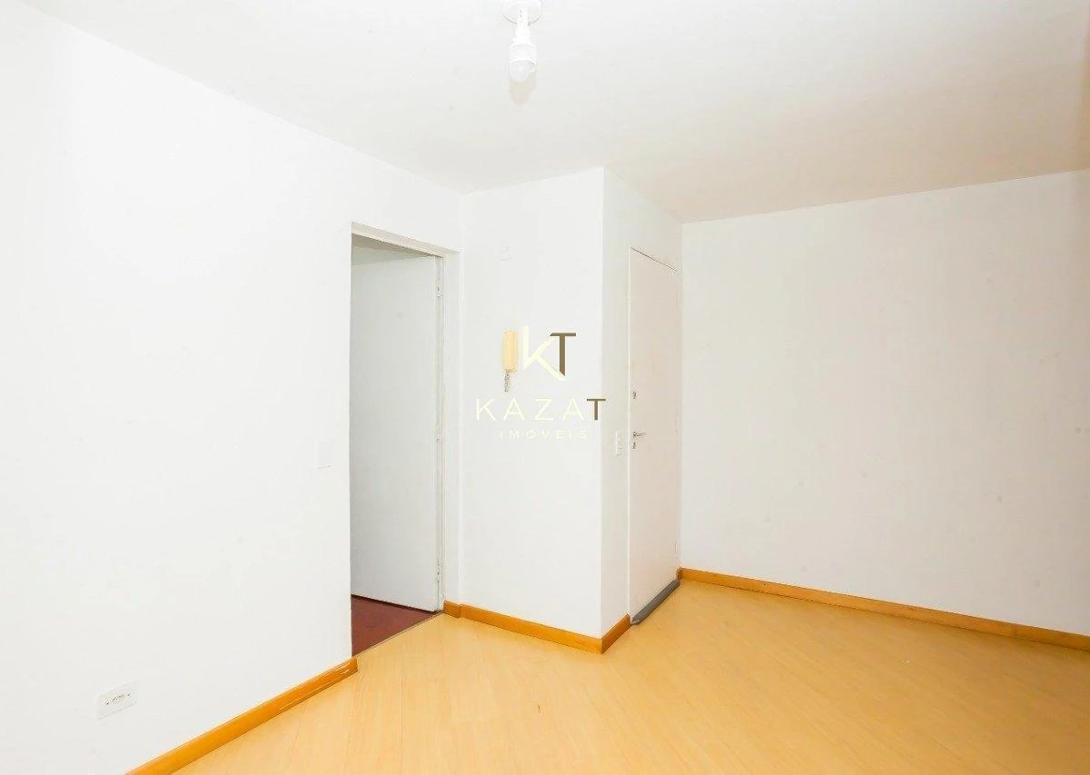 61 m² 3-bedroom apartment with balcony and laundry area — photo 28