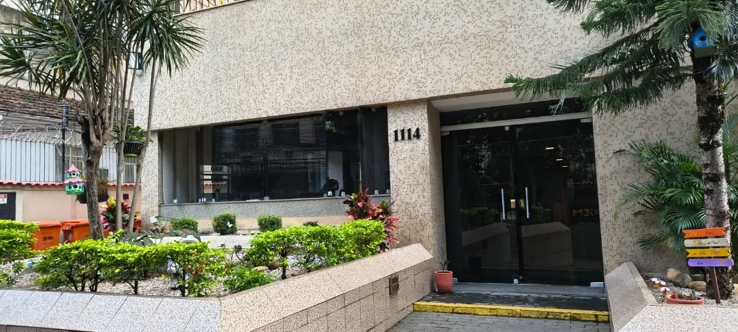 Furnished 2-bedroom apartment with 2 bathrooms — photo 10