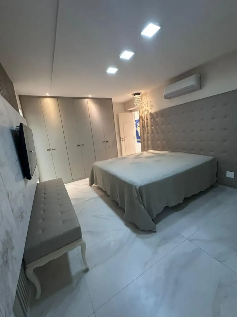Квартира 200 м² з видом на воду та панорамними вікнами — photo 4