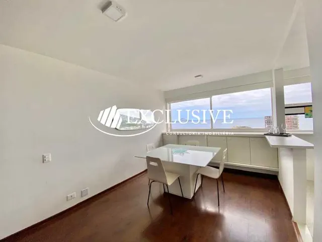 Furnished 1-bedroom apartment with open-plan kitchen — photo 15