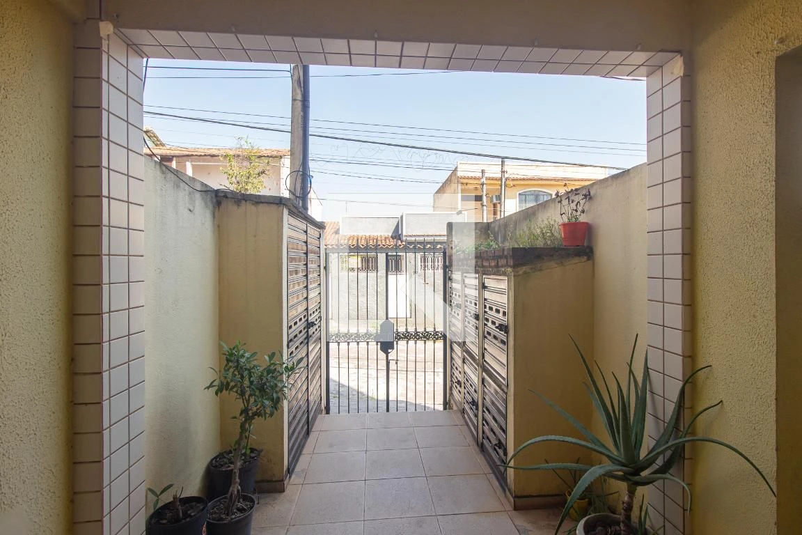 Рабочее место и 2 спальни: квартира 52 м² — photo 29