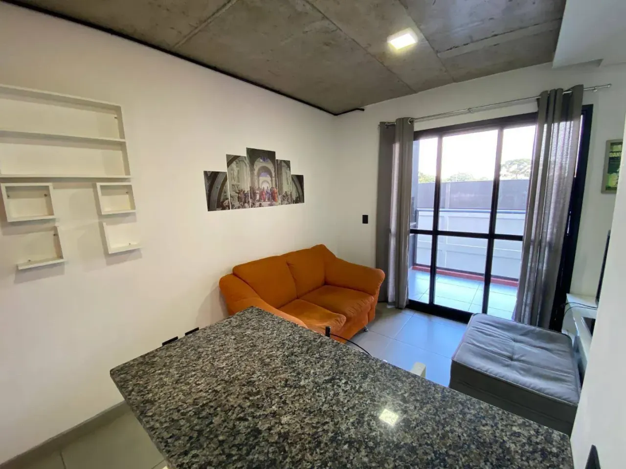Apartamento amueblado de 30 m² con 1 dormitorio y balcón — photo 7