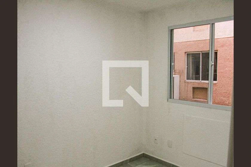 43 m² 2-bedroom apartment with a dedicated laundry area — photo 12