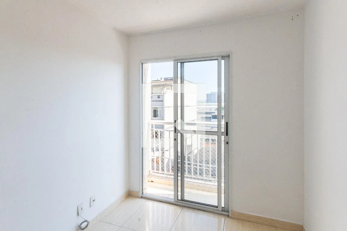Rental apartment with 2 bedrooms and a balcony — photo 17