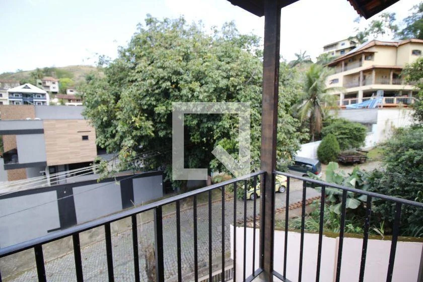 Casa de condomínio com 4 quartos e 371 m² — photo 32