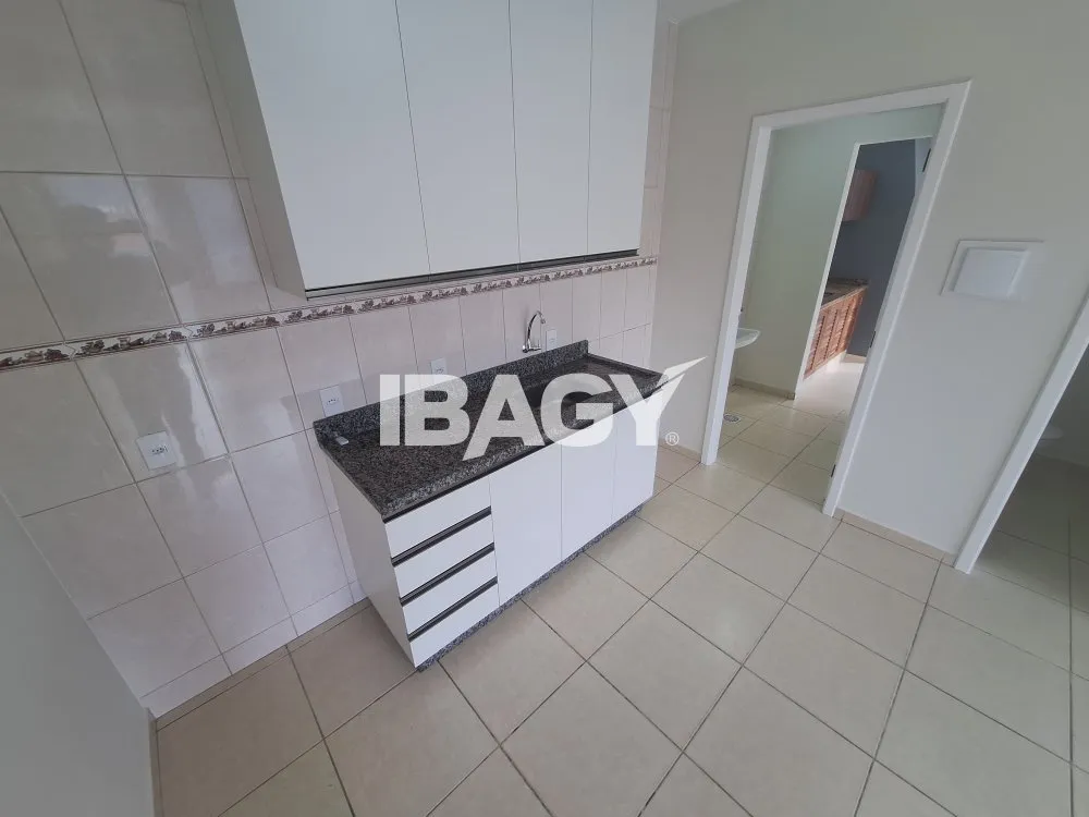 House with 3 bedrooms, 2 parking spaces and balcony grill — photo 6