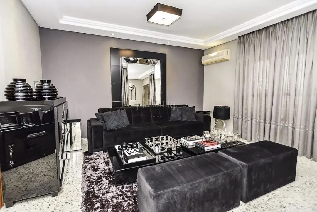 Apartamento com 3 dormitórios e 4 banheiros — photo 3