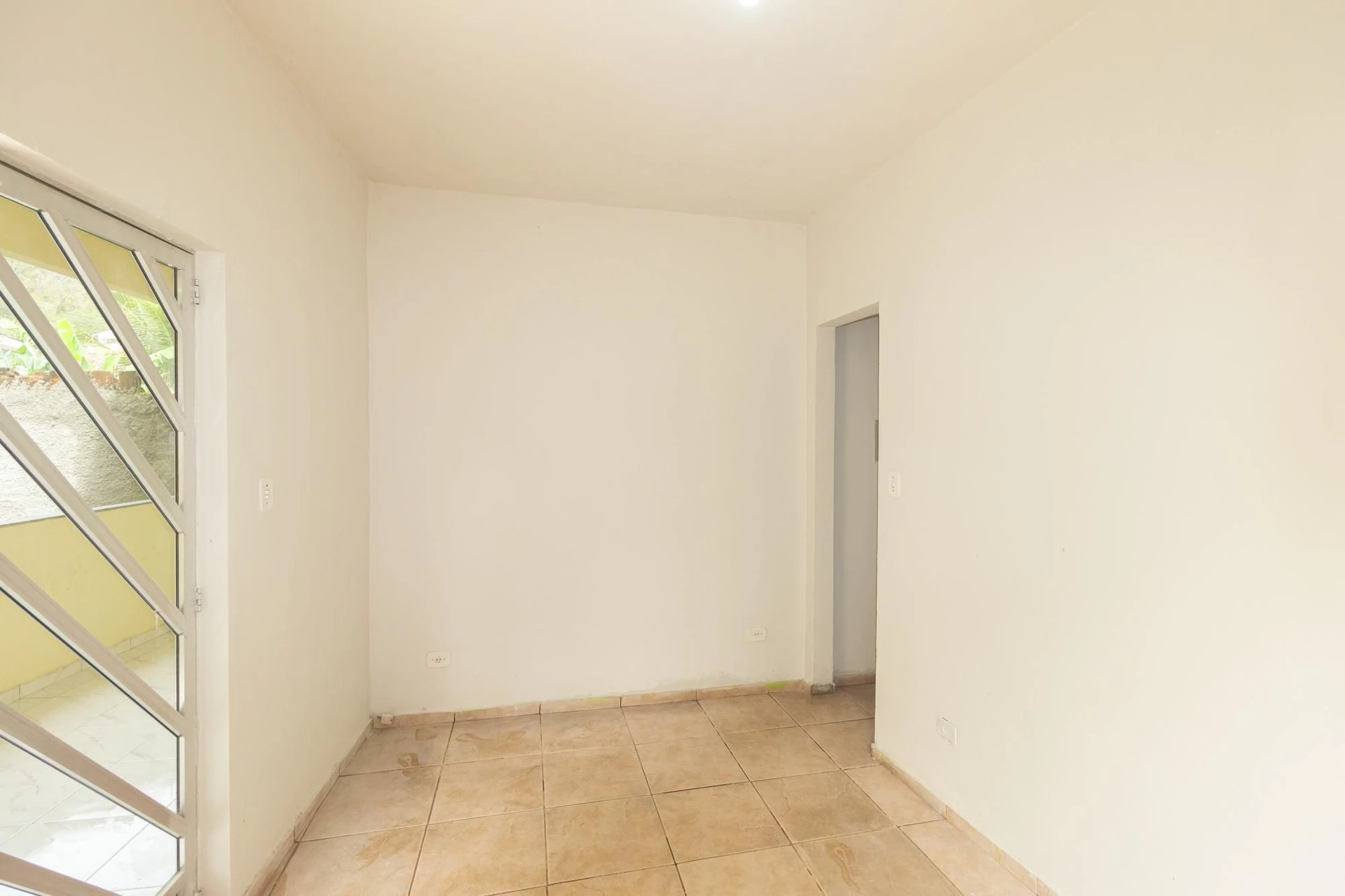 Casa sin amueblar con 2 dormitorios y jardín privado — photo 24