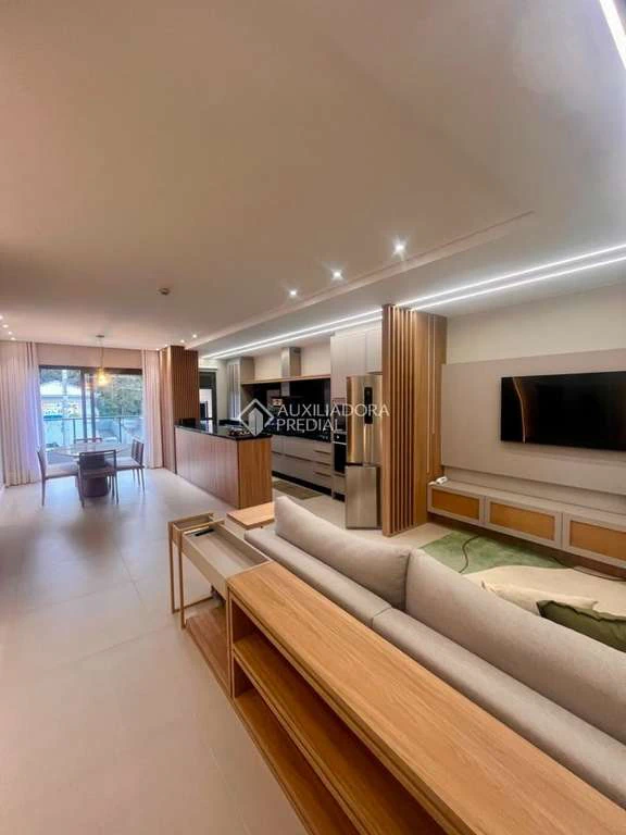 Furnished apartment with 2 bedrooms and 92 m²