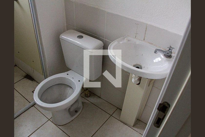 2-bedroom apartment in a building with a pool — photo 14