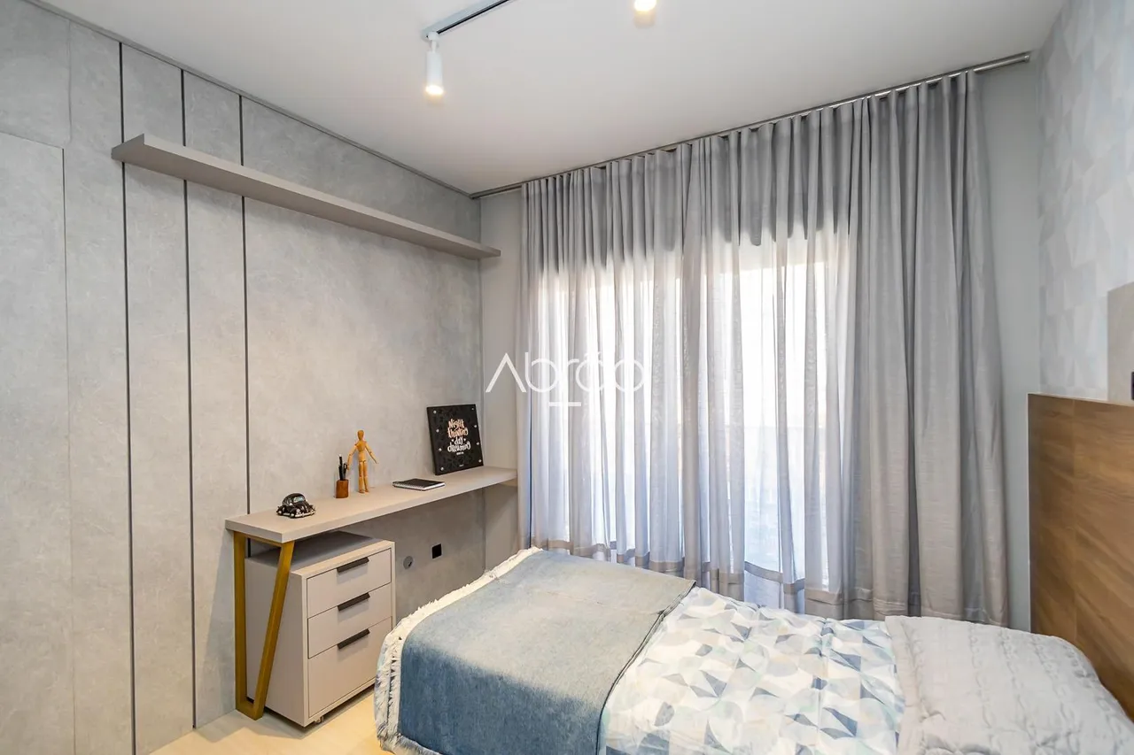 Townhouse in a gated community with 3 bedrooms and open kitchen — photo 17